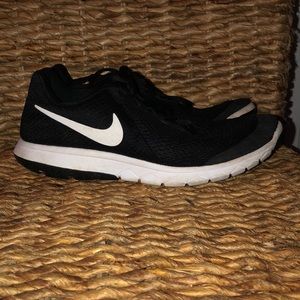 Nike sneakers size 8